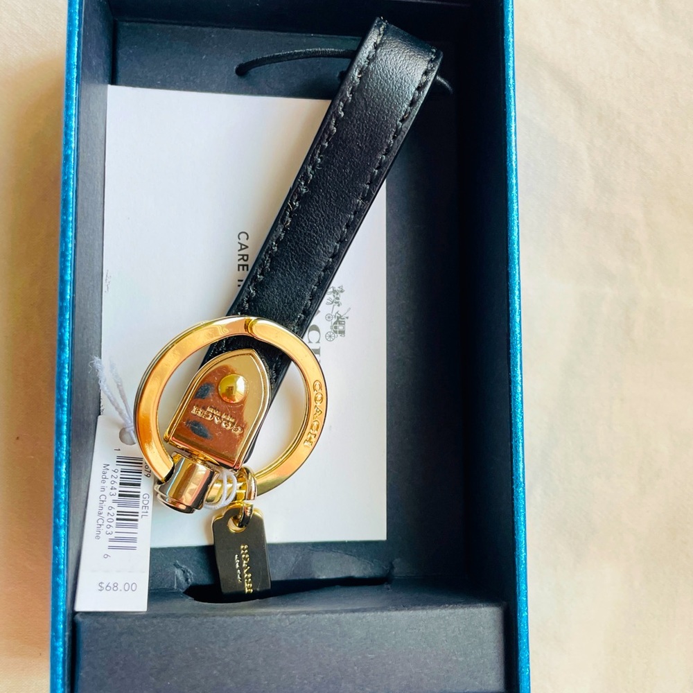 Coach Leather keychain (Original price $68)